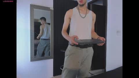_axel_09 online show from 05.31.26