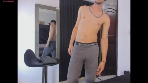_axel_09 online show from 05.31.26