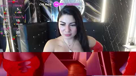 Snapshot of _aysha chatting on 12.17.25 Aysha online show from 12.17.25
