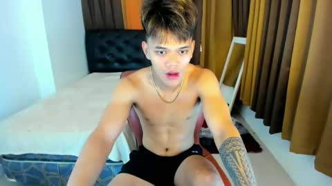 Snapshot of _beachlover69 chatting on 12.22.24 _beachlover69 online show from 12.22.24