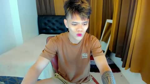 Snapshot of _beachlover69 chatting on 01.12.25 _beachlover69 online show from 01.12.25