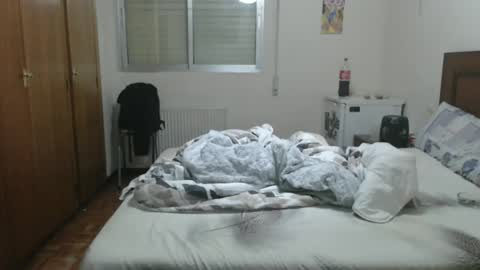 Snapshot of _bigcocktwink22cm chatting on 12.15.25 _bigcocktwink22cm online show from 12.15.25