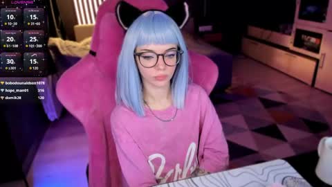 Olivia Subscribe to my Fansly -   online show from 04.21.26