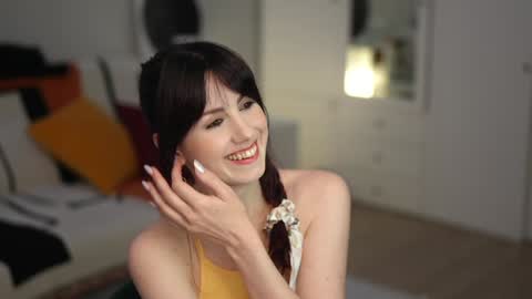 Lili online show from 11.05.25