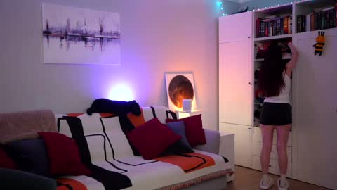 Snapshot of _blackbee_ chatting on 01.13.26 Lili online show from 01.13.26