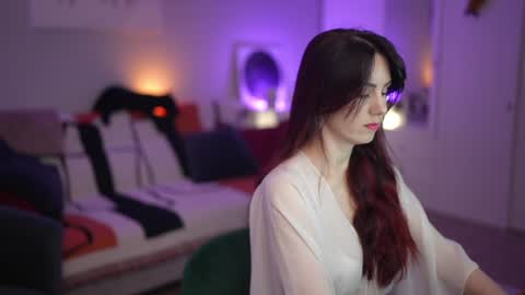 Snapshot of _blackbee_ chatting on 02.08.26 Lili online show from 02.08.26