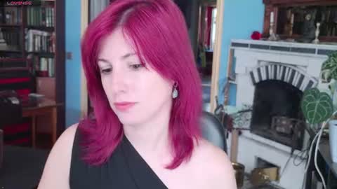 Laura online show from 07.10.26