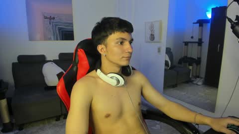 B L A K E online show from 01.02.25