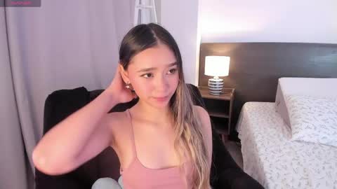 Snapshot of _bleuelune chatting on 04.29.26 Mary online show from 04.29.26