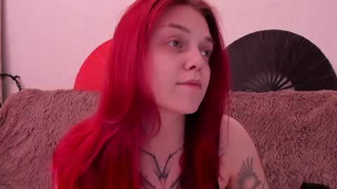 Caroline online show from 07.04.26