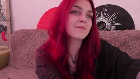 Caroline online show from 07.18.26