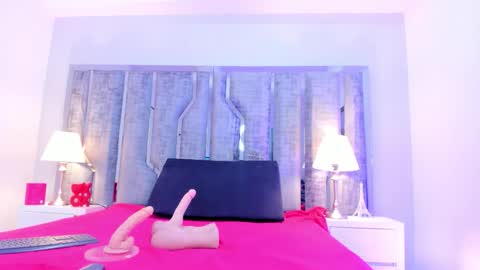 _ciara_benet_ online show from 10.09.25