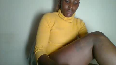 Snapshot of _clara01 chatting on 02.17.25 clara online show from 02.17.25