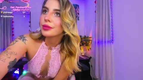Snapshot of _cloe_1 chatting on 05.05.26 Chloe online show from 05.05.26