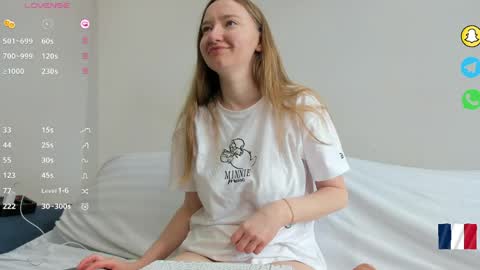 Sophie online show from 04.26.26