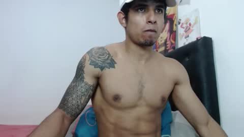 Snapshot of _crissgex_ chatting on 10.21.25 crissgex online show from 10.21.25