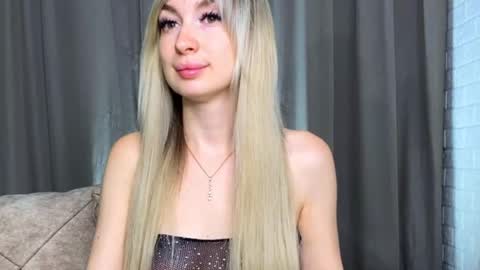 _crystal_moon_1 online show from 09.08.25