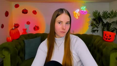 Erika online show from 11.12.25