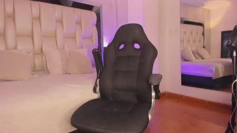     online show from 10.29.25