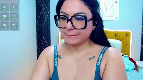 _curvy_mature_ online show from 02.03.26
