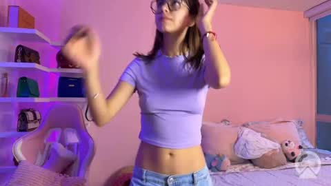 Snapshot of _cute_isabella_ chatting on 05.31.26 _cute_isabella_ online show from 05.31.26