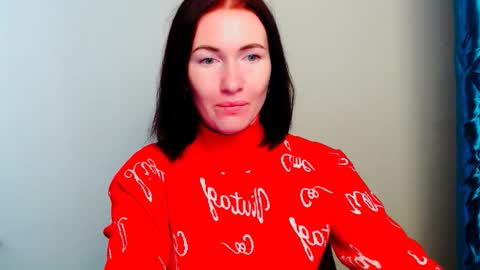 Snapshot of _cutie_and_shy_ chatting on 09.30.25 _cutie_and_shy_ online show from 09.30.25