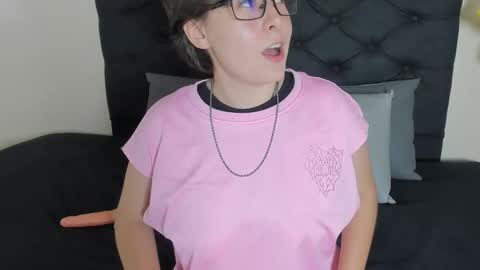 Darcy online show from 03.18.26