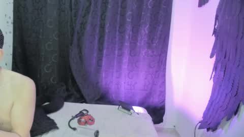 Snapshot of _dakota_jones chatting on 09.10.25 Dakota Jones online show from 09.10.25