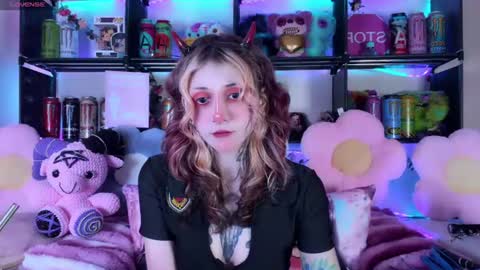 Kate online show from 07.21.26
