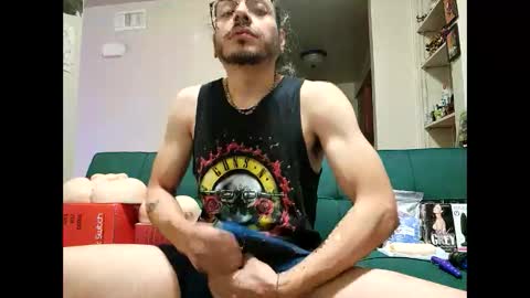 Snapshot of _drew__ chatting on 02.25.25 _drew__ online show from 02.25.25