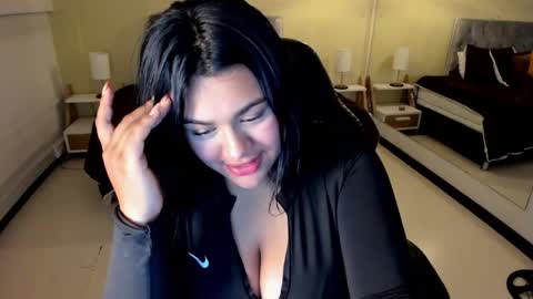 Dulcinea online show from 09.13.25