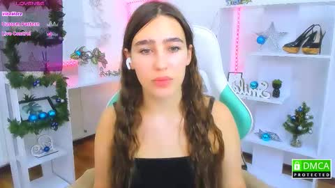 Lizzy  online show from 12.22.25