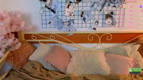 Snapshot of _eliizabeth__ chatting on 05.26.26 Lizzy online show from 05.26.26