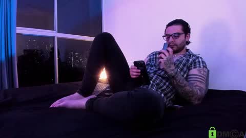 Snapshot of _elon_coxx_ chatting on 04.28.26 - online show from 04.28.26