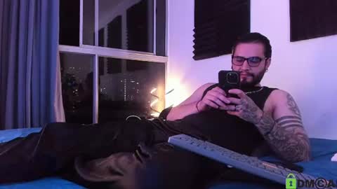 Snapshot of _elon_coxx_ chatting on 06.14.26 - online show from 06.14.26