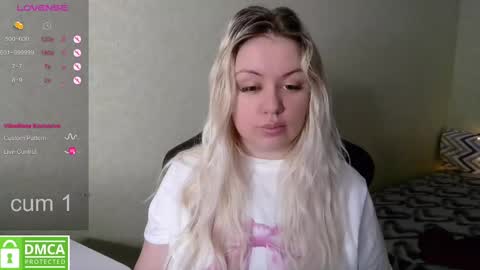 Snapshot of _elven_dreams__ chatting on 02.09.25 chloue and Gretta online show from 02.09.25