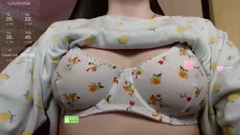 chloue and Gretta online show from 03.27.26