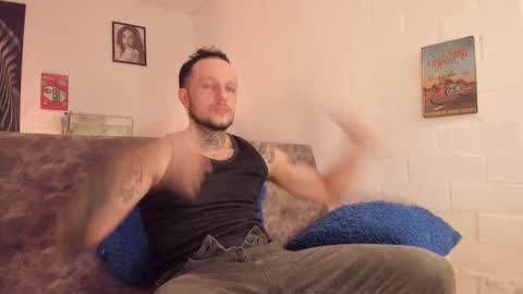 Emilio online show from 11.19.25