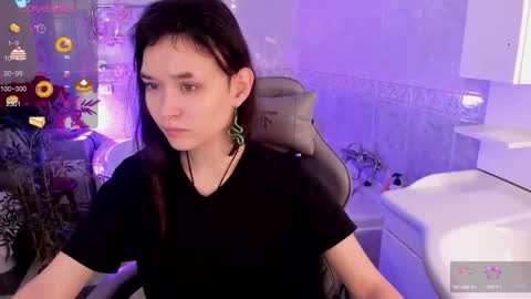 _emily__strike_ online show from 12.18.25