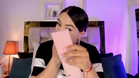 Isabella online show from 03.14.26