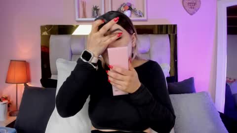 Isabella online show from 04.16.26