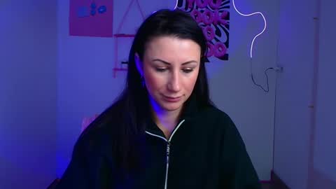 Emma online show from 12.19.25