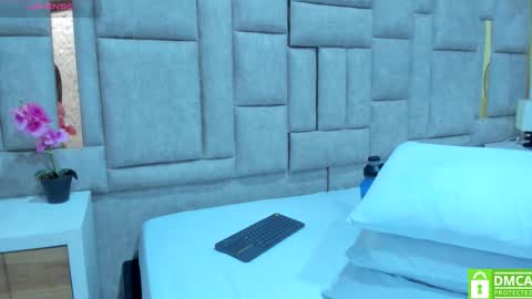 _eris_rose online show from 11.18.25