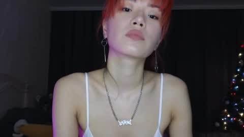 Snapshot of _eve____ chatting on 12.08.24 EveEva online show from 12.08.24