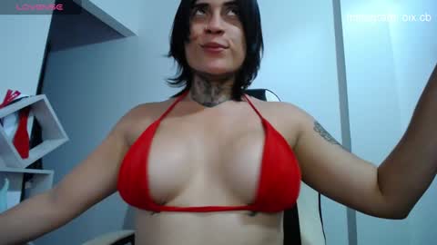  Exa help me position myself with your thumb up thanks  online show from 12.10.24