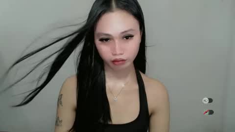 STEFFANNY WELL. online show from 01.04.25