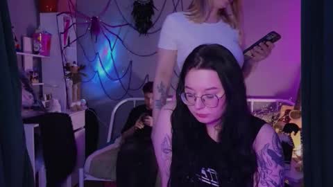 KENDALL  NATHAN MARRY  RYANPVT IS OPEN online show from 11.02.25