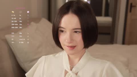 Essie  online show from 03.22.26