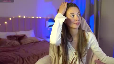 Snapshot of _fluffybunny_ chatting on 09.19.25 Goldy Grace online show from 09.19.25