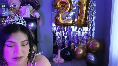 we are hot friends online show from 12.31.24